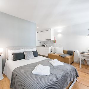 Studio met een King Size Bed